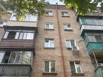 квартира за адресою Олени Теліги вул., 33/2