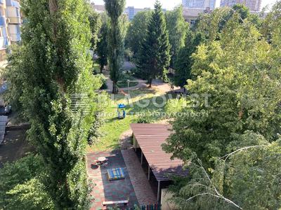 квартира за адресою кловський узвіз, 20