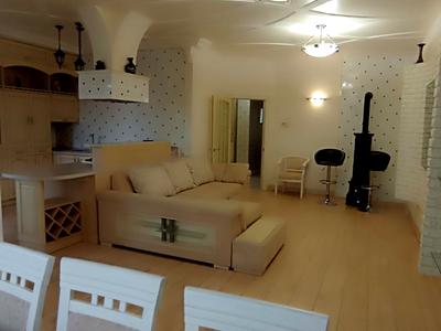 квартира за адресою Вишнева вул., 2