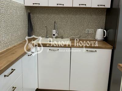 квартира за адресою Ревуцького вул., 54