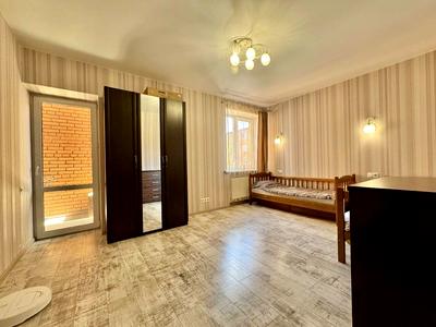 квартира по адресу Довженка ул., 13