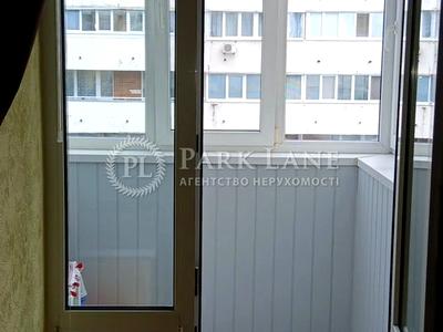 квартира за адресою Тарасівська вул., 23/25