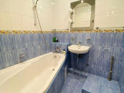 квартира по адресу Героев просп., 40