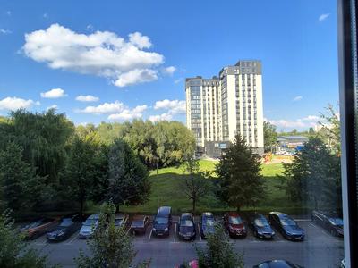 квартира за адресою Юності, 3
