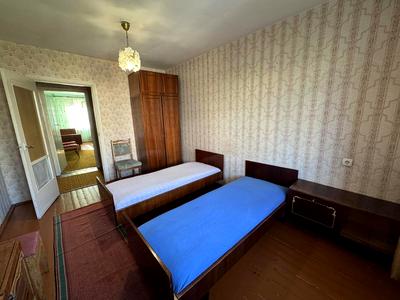 квартира за адресою Карпатська вул., 4