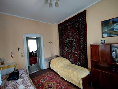 будинок за адресою Ярослава Карпінця вул.