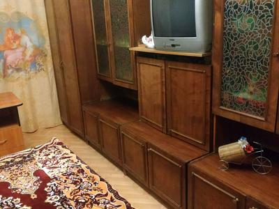 комната по адресу Червоной Калины просп. (Владимира Маяковского), 17-В