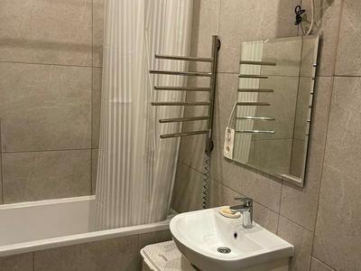 квартира за адресою Велика Васильківська вул. (Червоноармійська), 49
