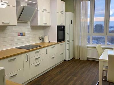 квартира за адресою Академіка Глушкова просп., 9-Г