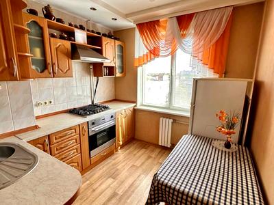 квартира по адресу Латышева пер. (Латышева), 15
