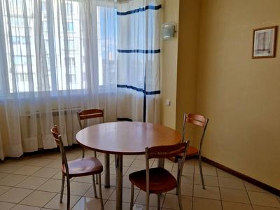 квартира за адресою Академіка Булаховського вул., 5-Г