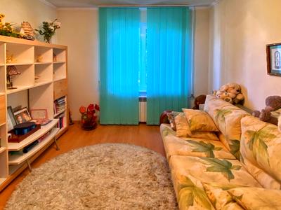 будинок за адресою Абрикосова вул., 95