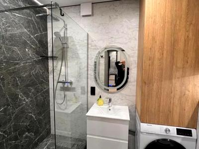 квартира за адресою Київ, Салютна вул., 2