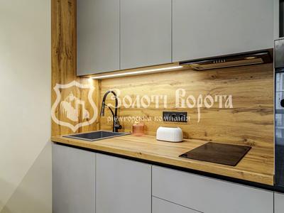 квартира за адресою Михайла Максимовича вул. (Онуфрія Трутенка), 24-В