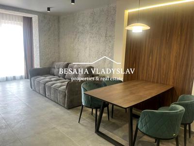 квартира за адресою Євгена Чикаленка вул. (Аржанова), 3