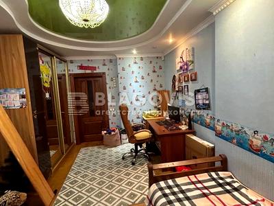 квартира по адресу Олены Пчилки ул., 2