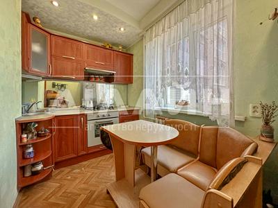 квартира по адресу Бульвар Центральный, 3