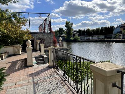 дом по адресу Старокиевская ул.