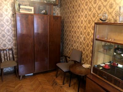 квартира за адресою Салютна вул., 9