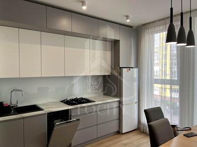 квартира за адресою Залізнична вул., 7