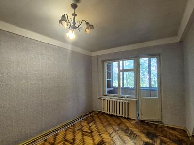 квартира за адресою Українська вул., 8
