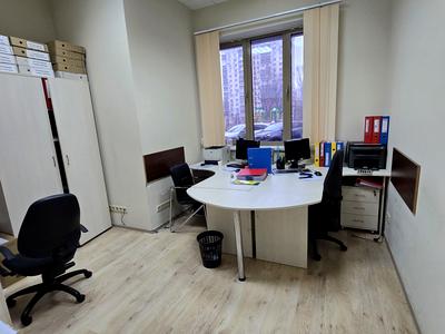 коммерческая по адресу Патриарха Мстислава Скрипника ул., 40