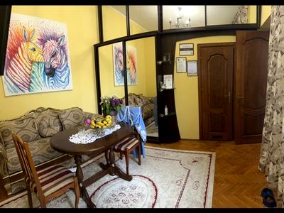 квартира за адресою Миколи Гоголя вул., 10