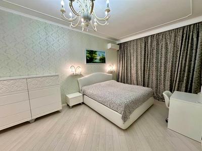 квартира за адресою Дніпровська набережна вул., 14-А