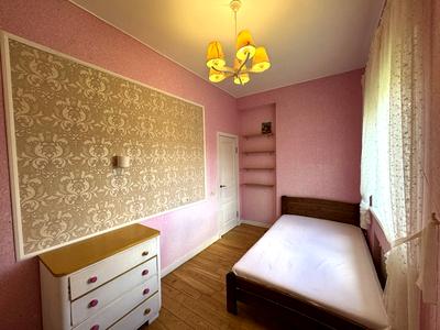 квартира за адресою Дорошенка вул., 7