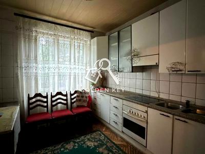 будинок за адресою Набережна