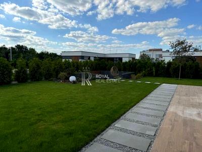 будинок за адресою с. Гора, Лазурна