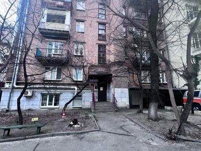комерційна за адресою Олеся Гончара вул., 65-А