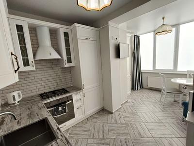 квартира за адресою Абрикосова, 3