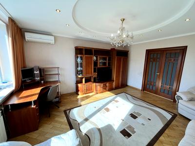 квартира за адресою Михайла Гришка вул., 9