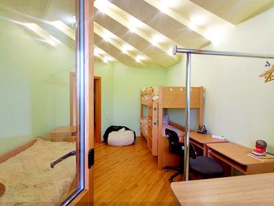 квартира за адресою Рональда Рейгана вул., 34
