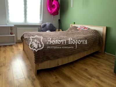квартира за адресою Ревуцького вул., 54