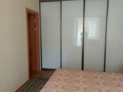 квартира по адресу Драгоманова ул., 17