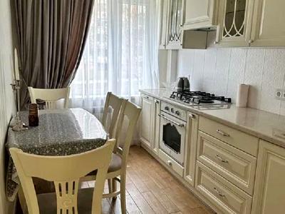 квартира по адресу Ивана Пулюя ул., 10