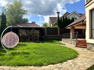 будинок за адресою с. Іванковичі, Молодіжна, 24