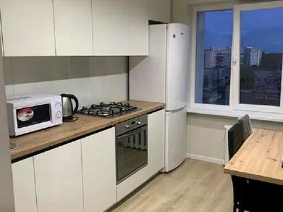 квартира за адресою Євгена Патона вул., 10