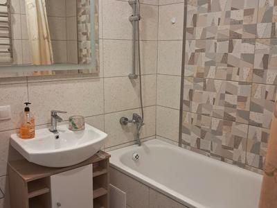 квартира по адресу Ревуцкого ул., 54