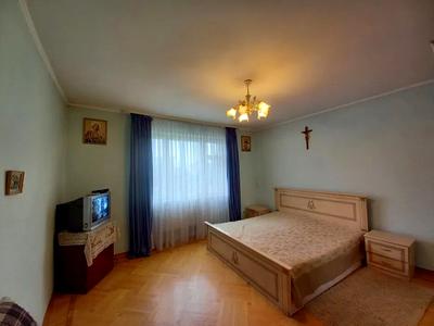 квартира за адресою Івана Біберовича вул., 10