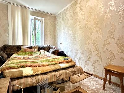 квартира за адресою Андрія Малишка вул., 13-А