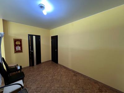 комерційна за адресою Волошкова вул., 30