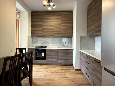 квартира за адресою Івана Мазепи вул. (Січневого Повстання), 3