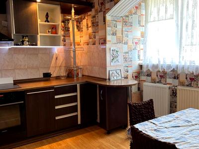 квартира за адресою Європейського Союзу просп. (Правди), 76