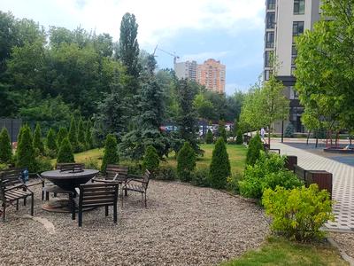 квартира за адресою Любомира Гузара просп. (Космонавта Комарова), 17-А