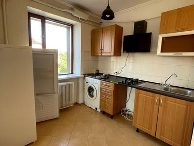 квартира по адресу Свободы просп., 8/28