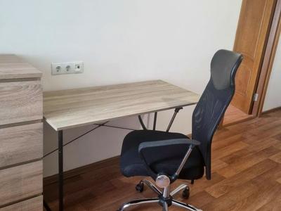квартира за адресою Салютна вул., 27-А