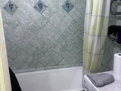 кімната за адресою Героїв полку 